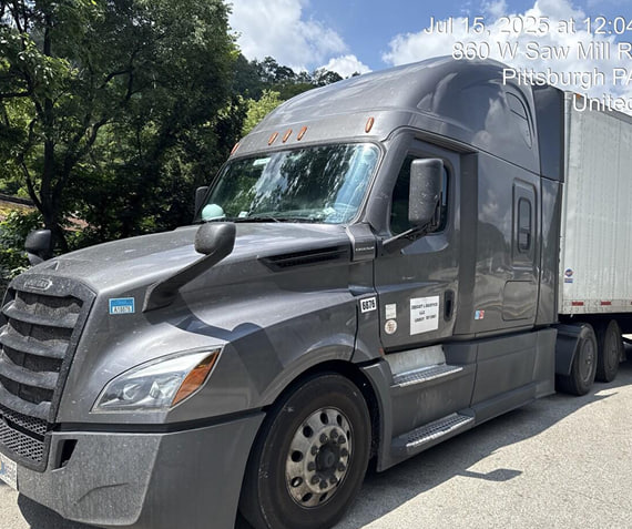 2022 Freightliner Cascadia 126