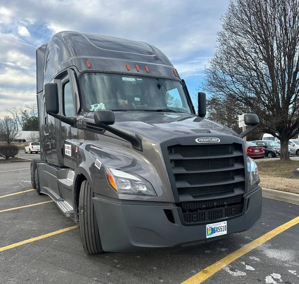 2022 Freightliner Cascadia 126