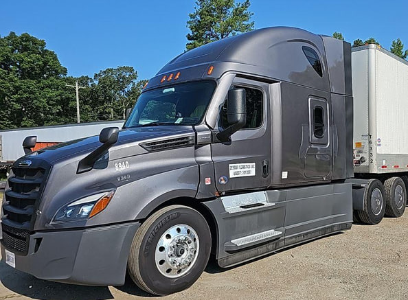 2023 Freightliner Cascadia 126