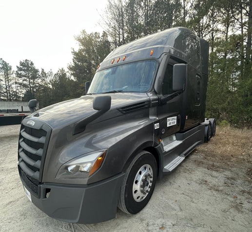 2023 Freightliner Cascadia 126