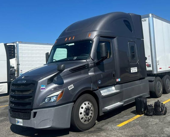 2022 Freightliner Cascadia 126