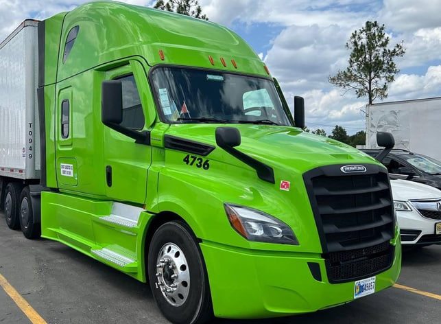 2023 Freightliner Cascadia 126