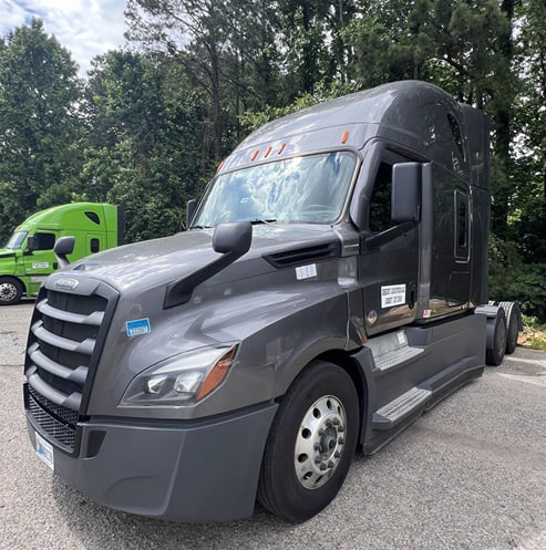 2023 Freightliner Cascadia 126
