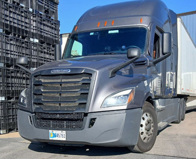 2022 Freightliner Cascadia 126