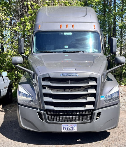 2022 Freightliner Cascadia 126