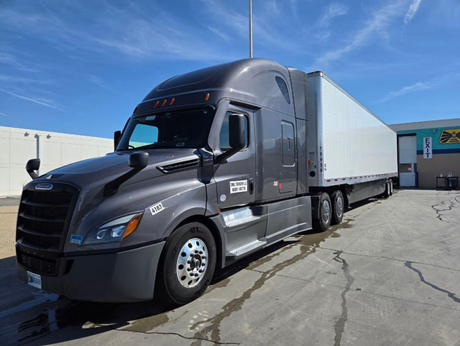 2022 Freightliner Cascadia 126